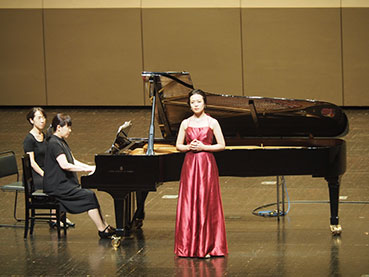 中川郁文 Ikumi Nakagawa
